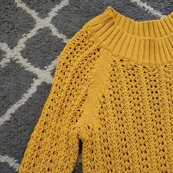J. Crew Wide-neck beach sweater with pointelle stitch NWT - Picture 5 of 9